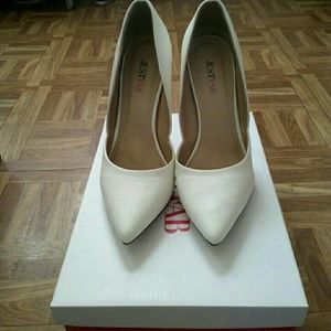 White Heels Size 8